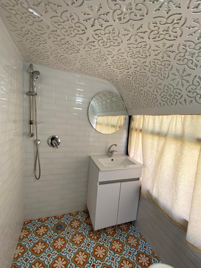 Apartmán The Bus Madždal Šams Exteriér fotografie